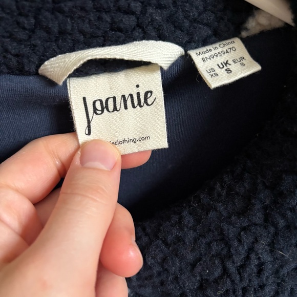 Joanie Clothing Size XS Navy Blue Fuzzy Polka Dot Peter Pan Collar Jacket - Picture 3 of 6